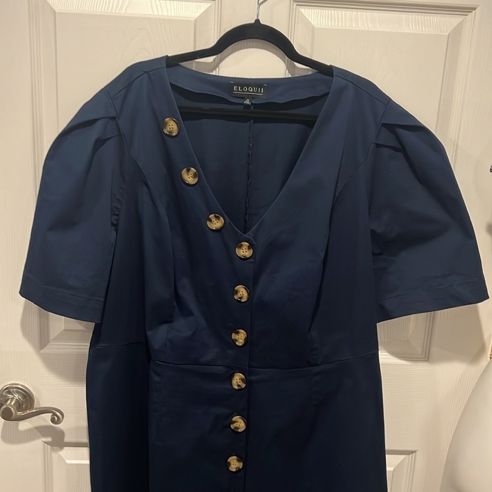 Eloquii women’s navy blue cotton stretch v neck button down short sleeve 24 NWT - Picture 4 of 10